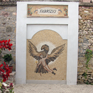 decorazione tomba mosaico moderno
